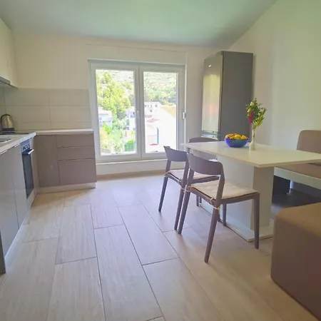 Apartment Ana
