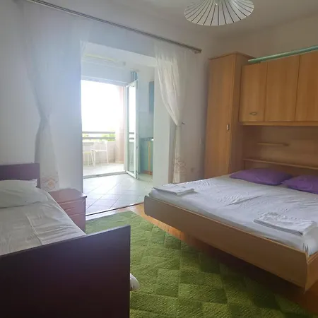 Ana Apartment